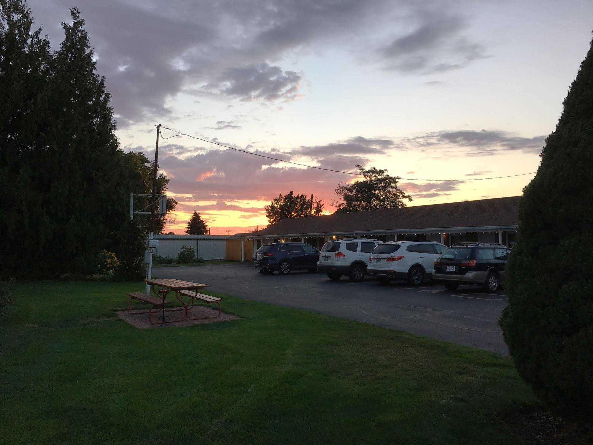 Walla Walla Garden Motel 外观 照片